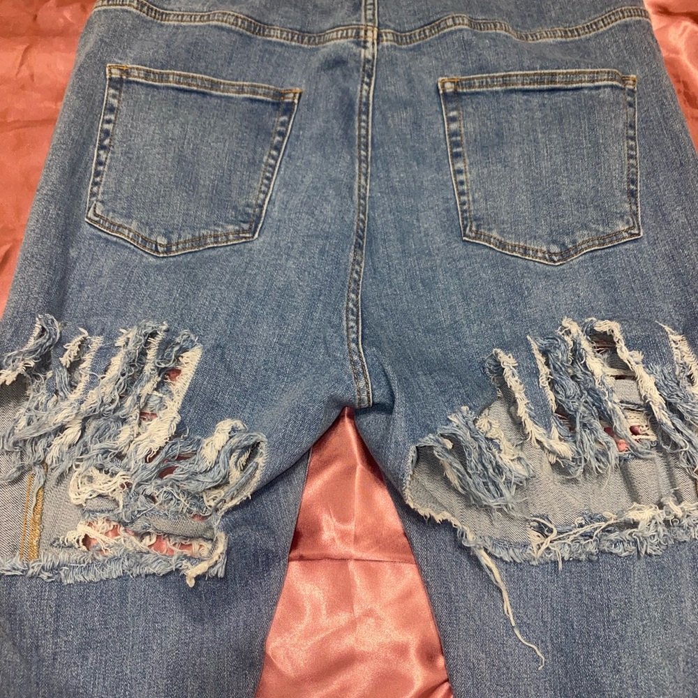 Loverly Distressed High-Waisted Blue Denim Jeans with Butt Slit